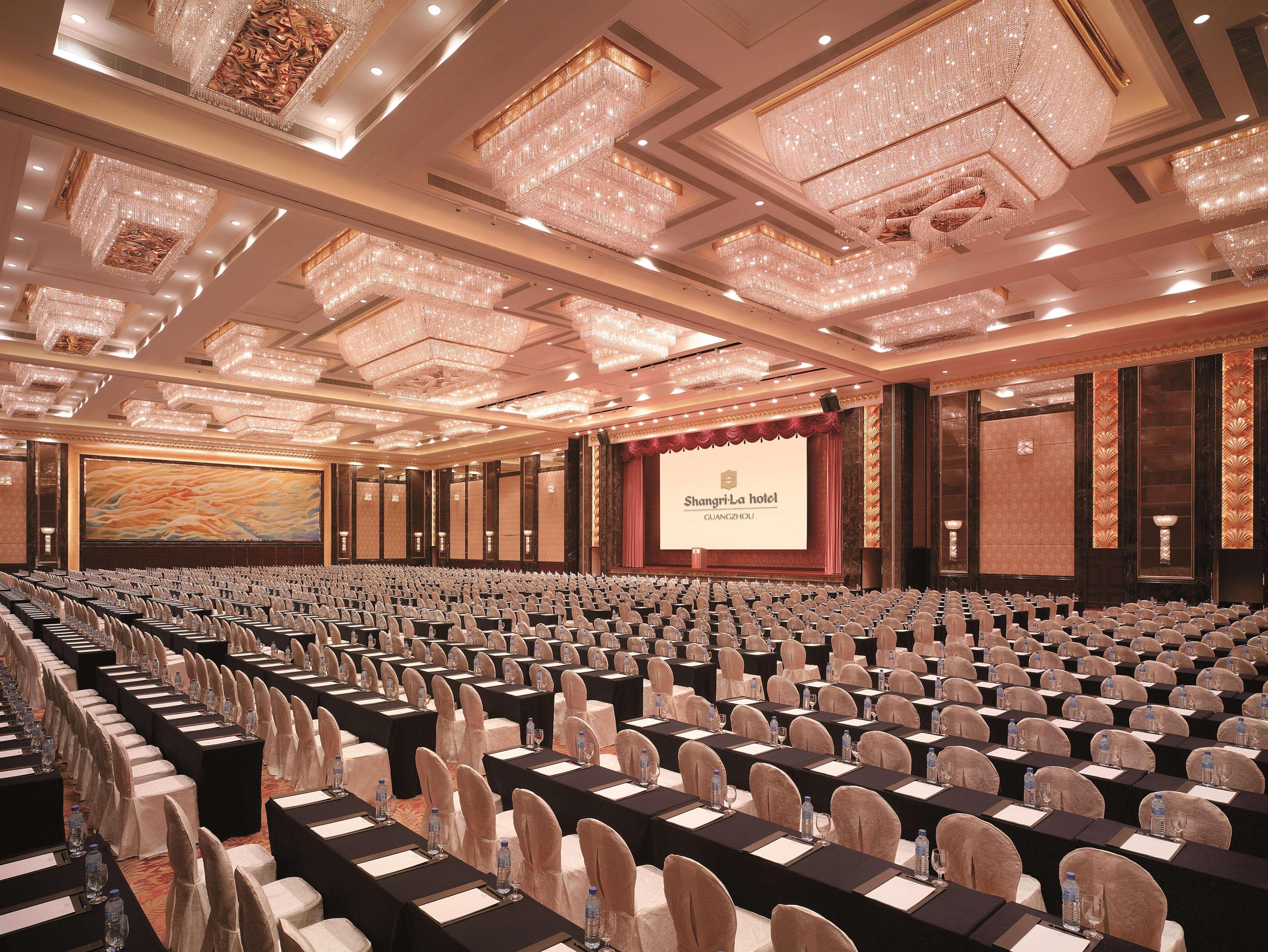Shangri-La Guangzhou-3 Minutes By Walking To Canton Fair Complex Dış mekan fotoğraf